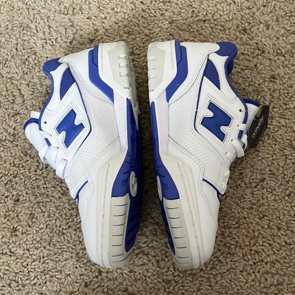 New Balance White and Blue Athletic Shoes